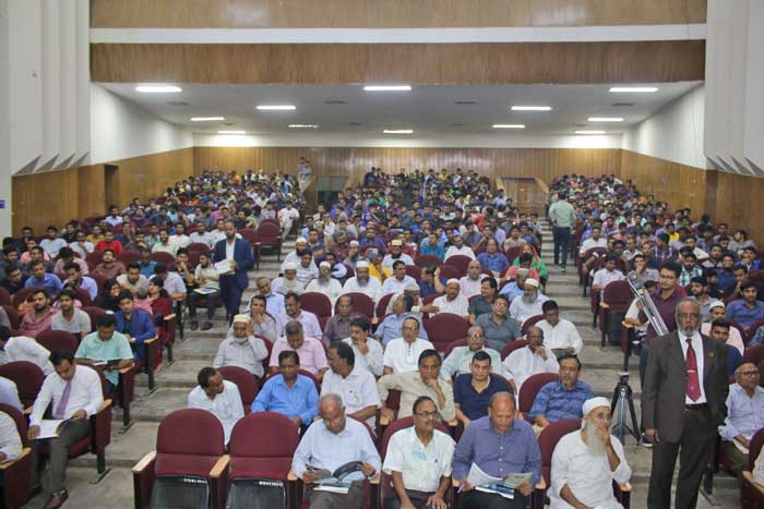 Figure 5: ITET members, guests, journalists were present at the installation ceremony.