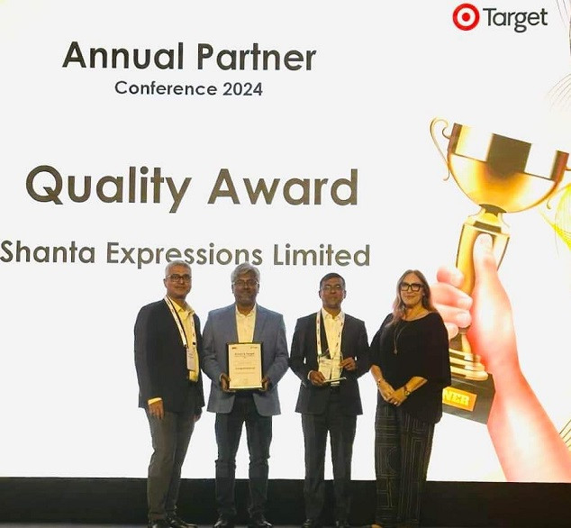 Shanta Expressions of Masco gets ‘Best Quality Supplier’ award from Target