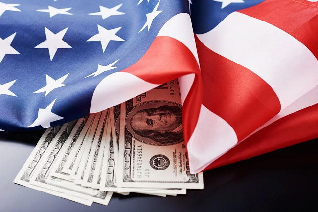 U.S. trade bodies support Trump’s tariff shift on apparel and footwear