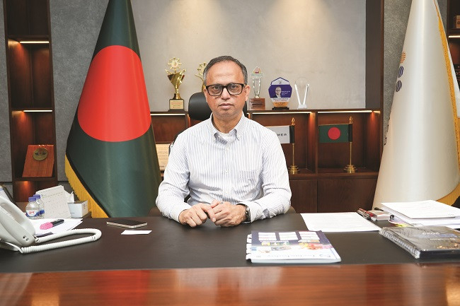 ‘The service charge cut symbolizes our commitment to reducing the cost of doing business’